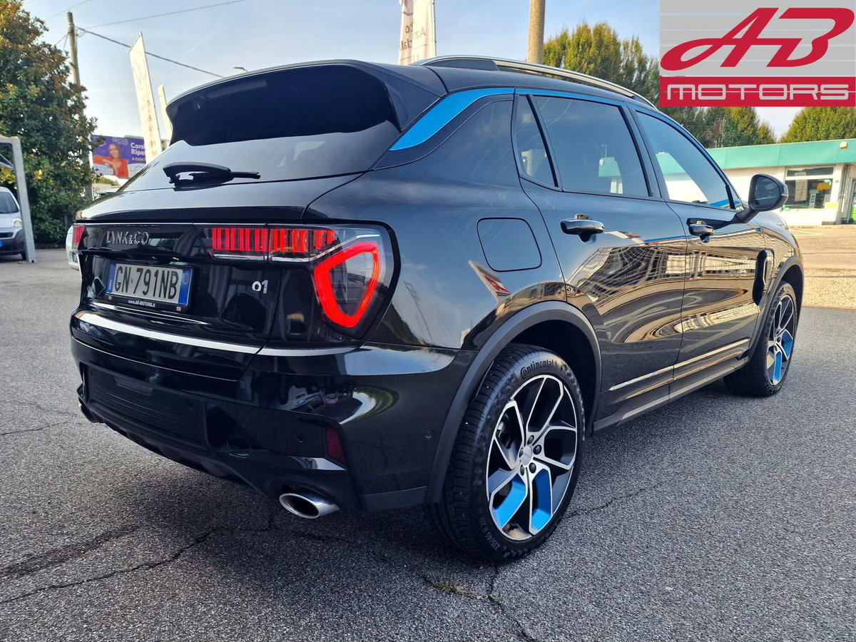 Lynk & Co 01 01 1.5 td phev (5)