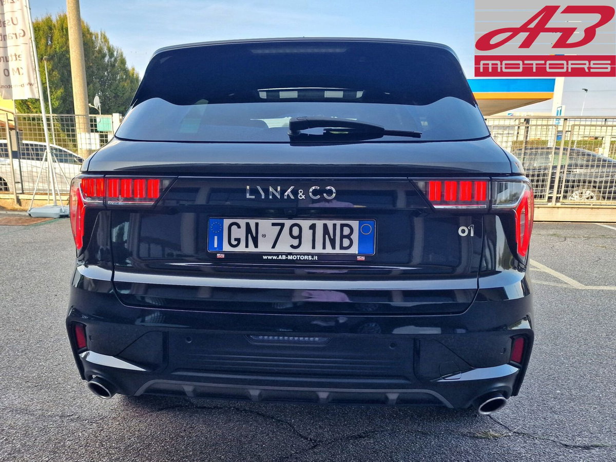 Lynk & Co 01 01 1.5 td phev (6)