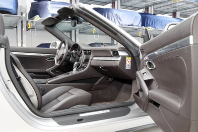 Porsche 911 Cabrio 3.8 Carrera 4S (12)