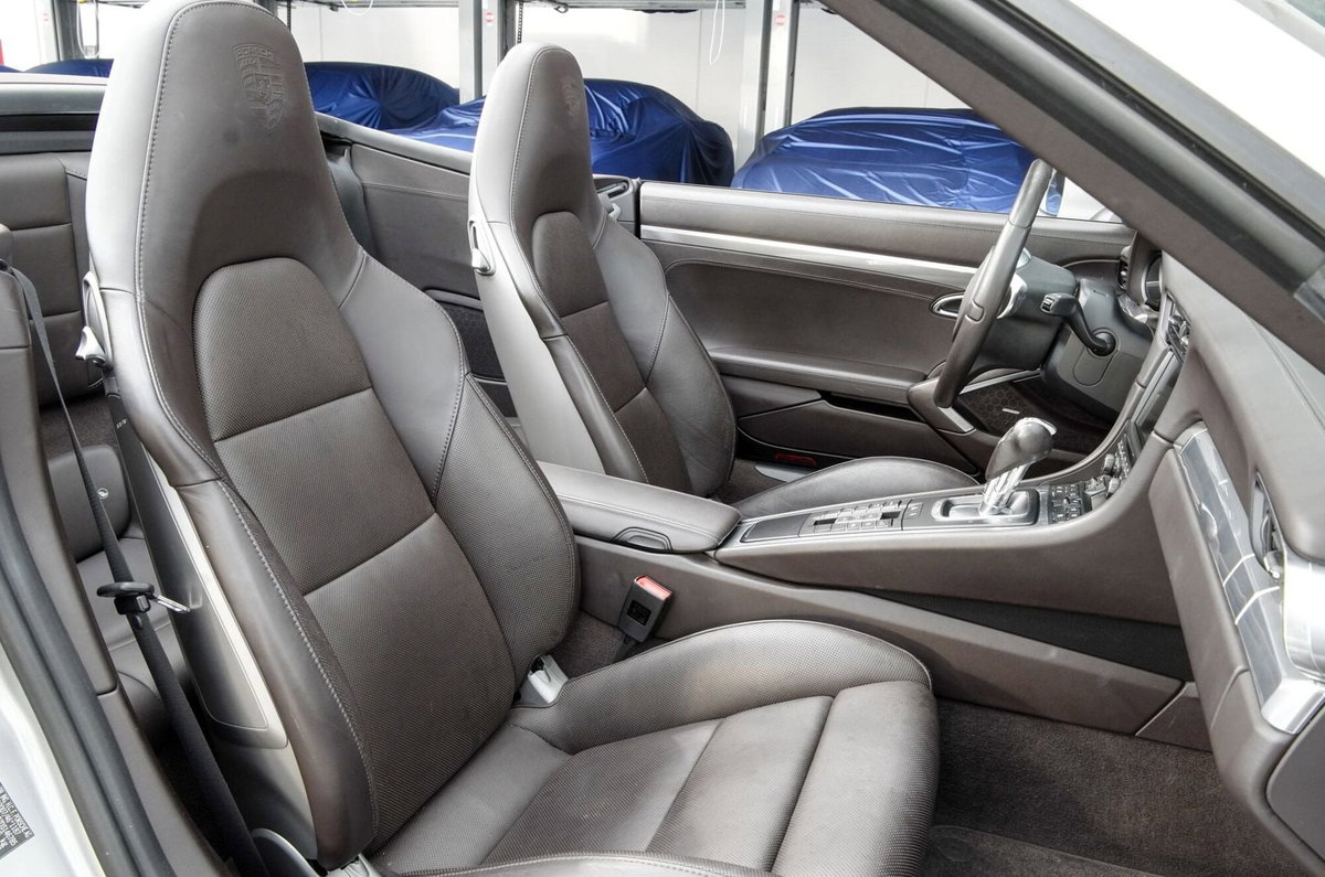 Porsche 911 Cabrio 3.8 Carrera 4S (14)