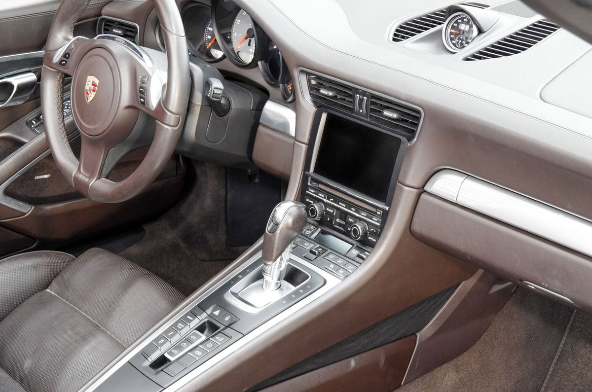 Porsche 911 Cabrio 3.8 Carrera 4S (17)