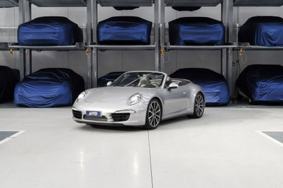 Porsche 911 Cabrio 3.8 Carrera 4S (3)