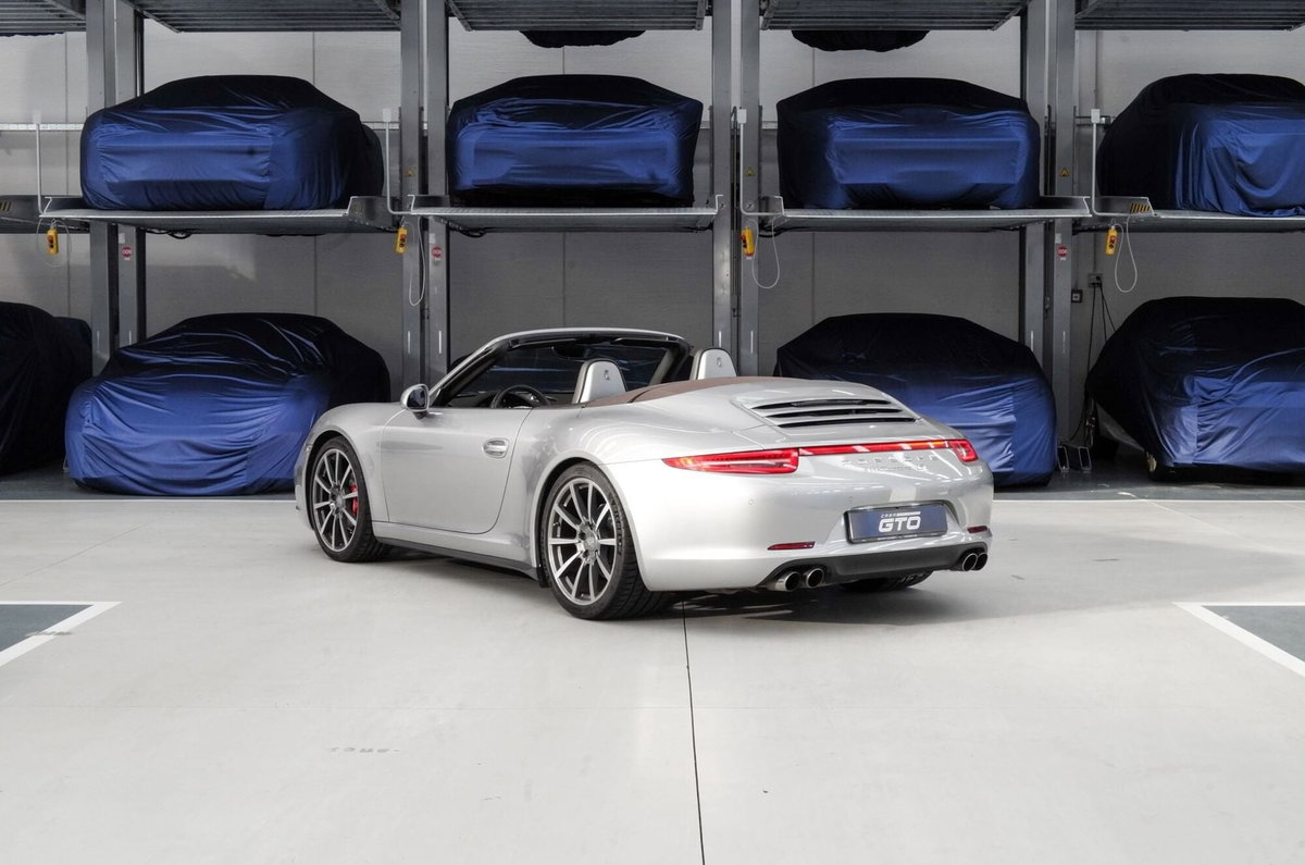 Porsche 911 Cabrio 3.8 Carrera 4S (7)