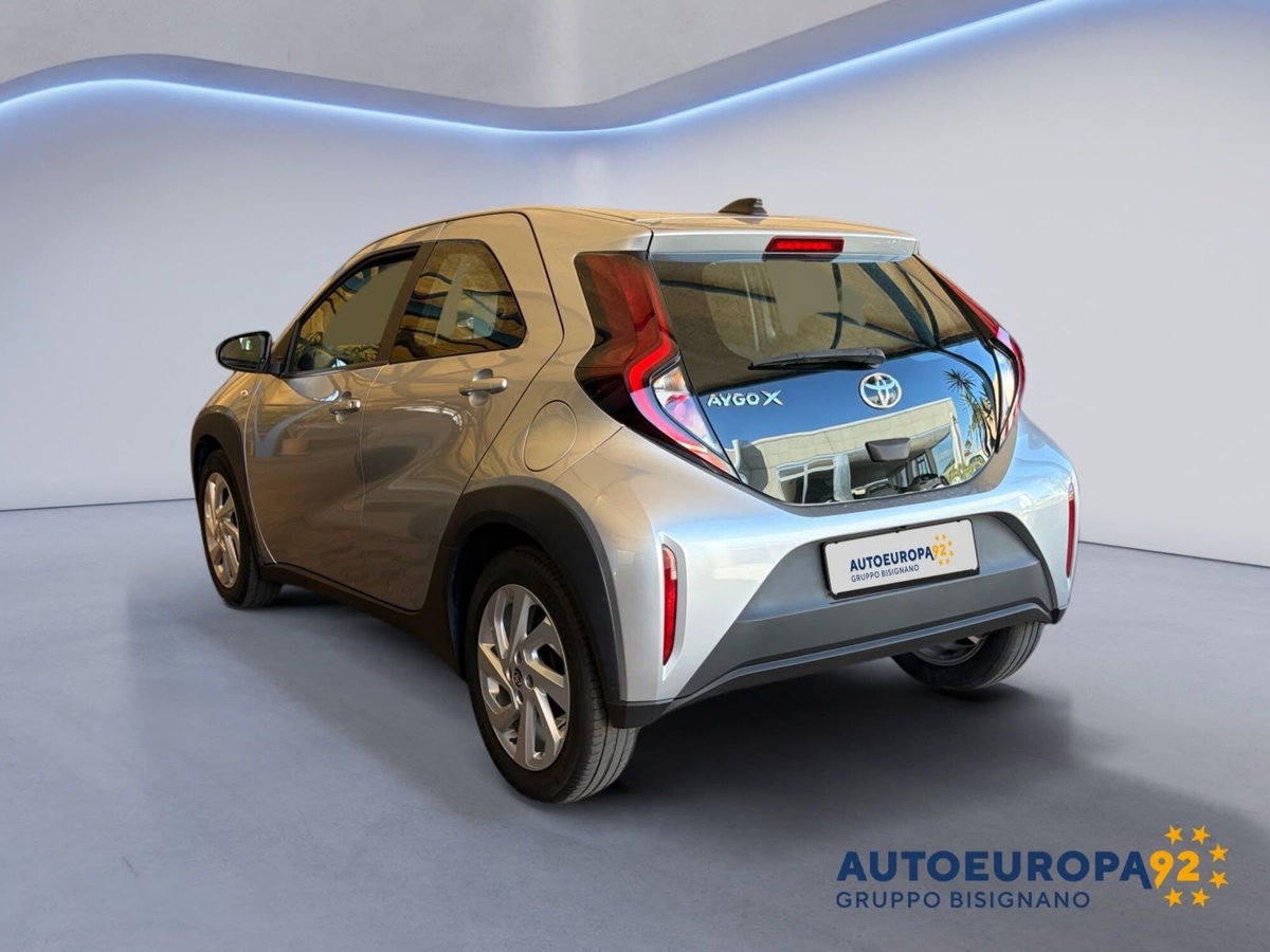 Toyota Aygo X 1.0 Trend 72cv (3)