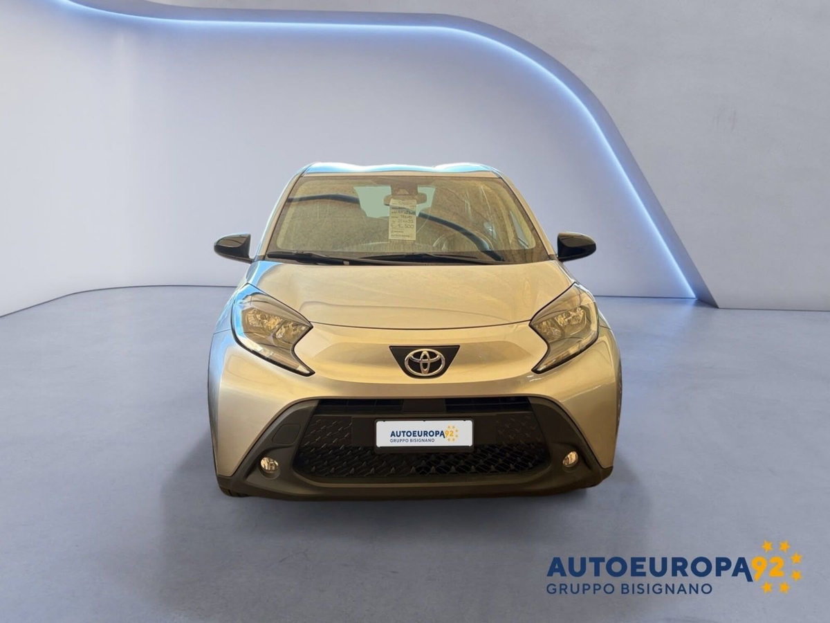 Toyota Aygo X 1.0 Trend 72cv (5)