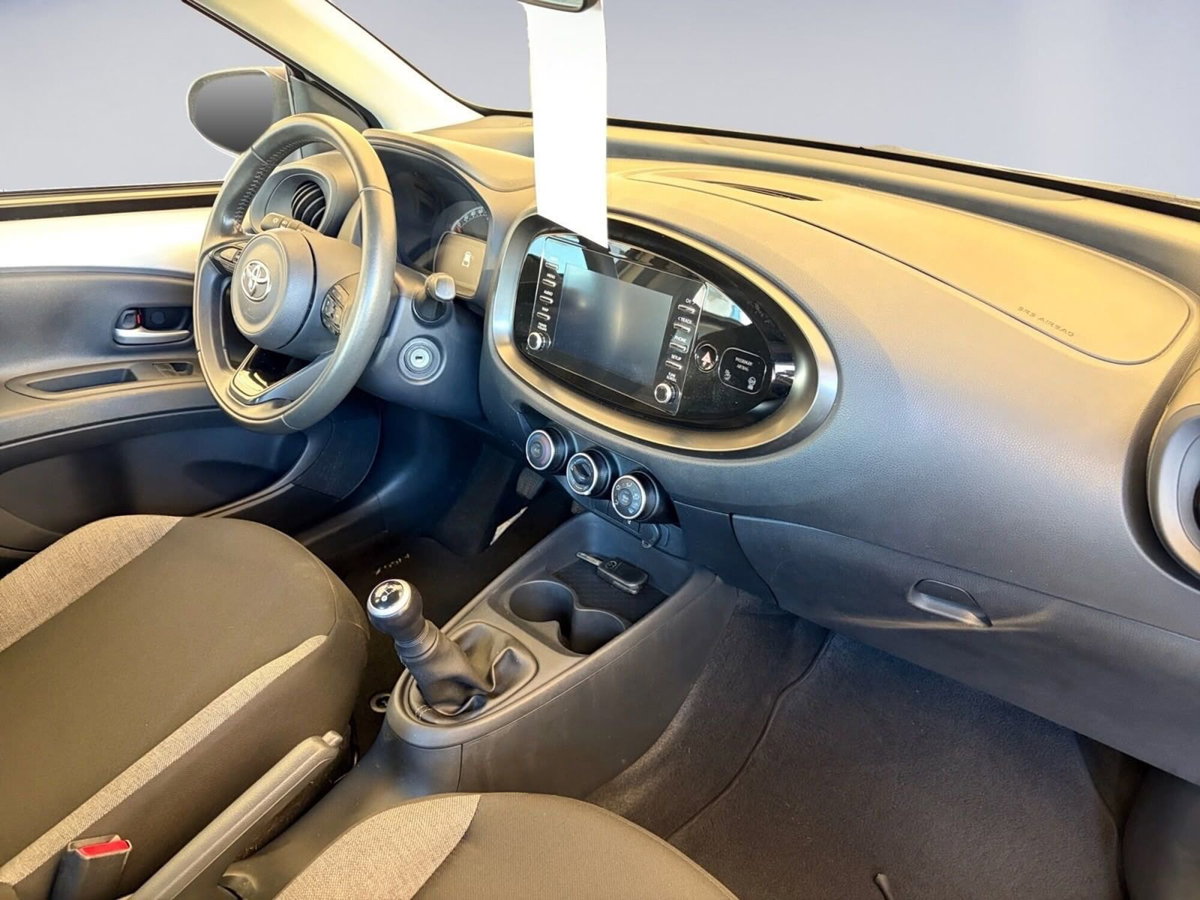 Toyota Aygo X 1.0 Trend 72cv (7)