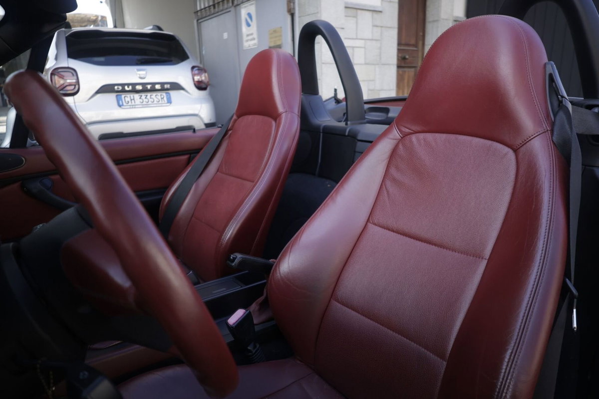 BMW Z3 Cabrio 1.9 16V cat Roadster (3)