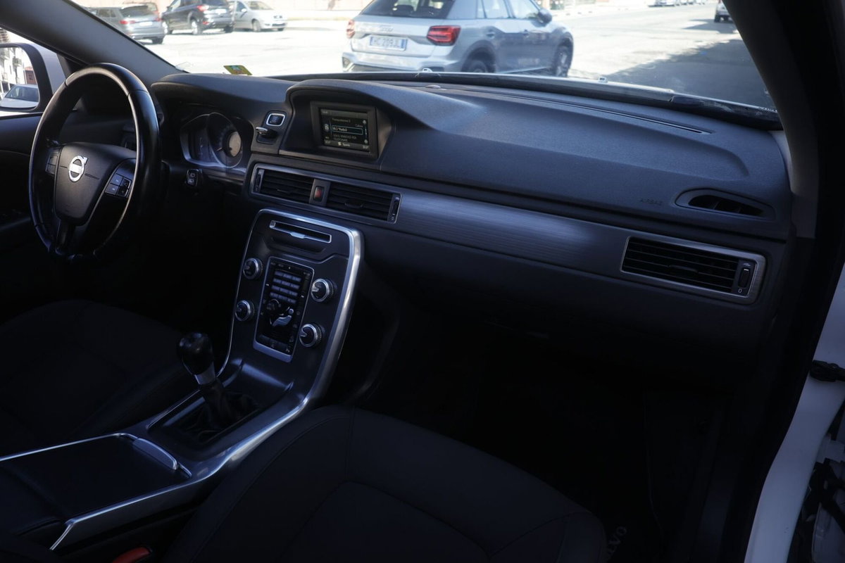 Volvo XC70 D4 AWD Summum (8)
