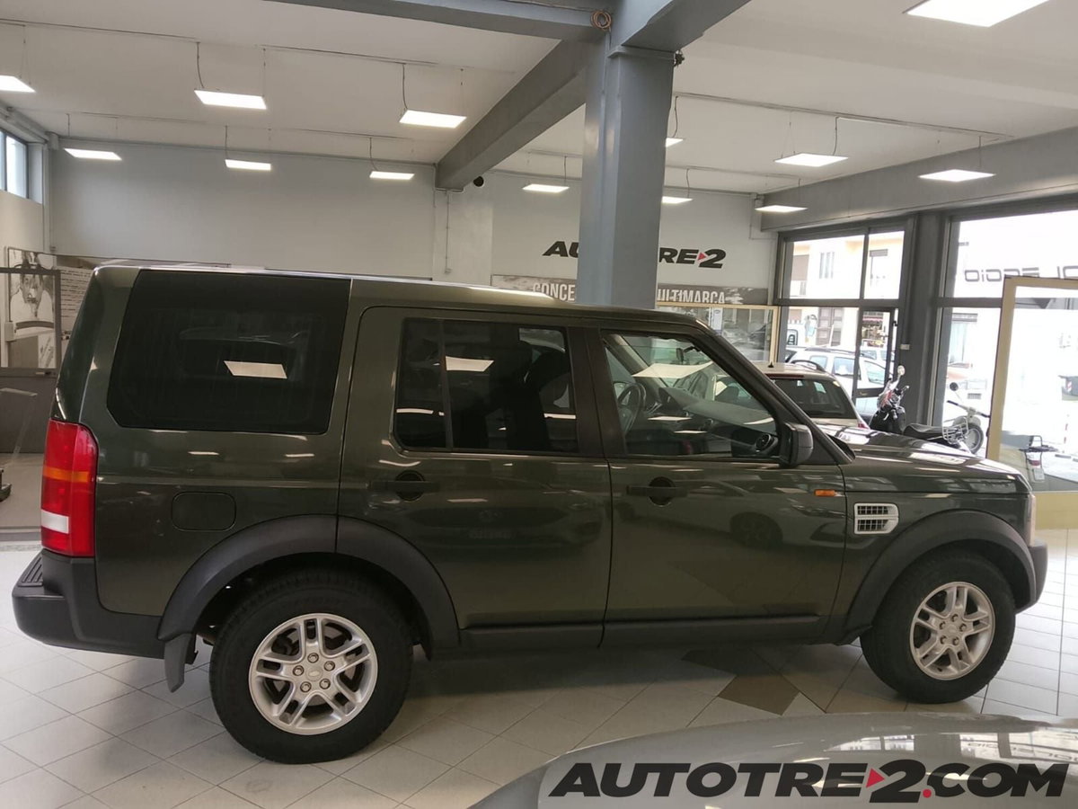 Land Rover Discovery 3 2.7 TDV6 HSE (5)