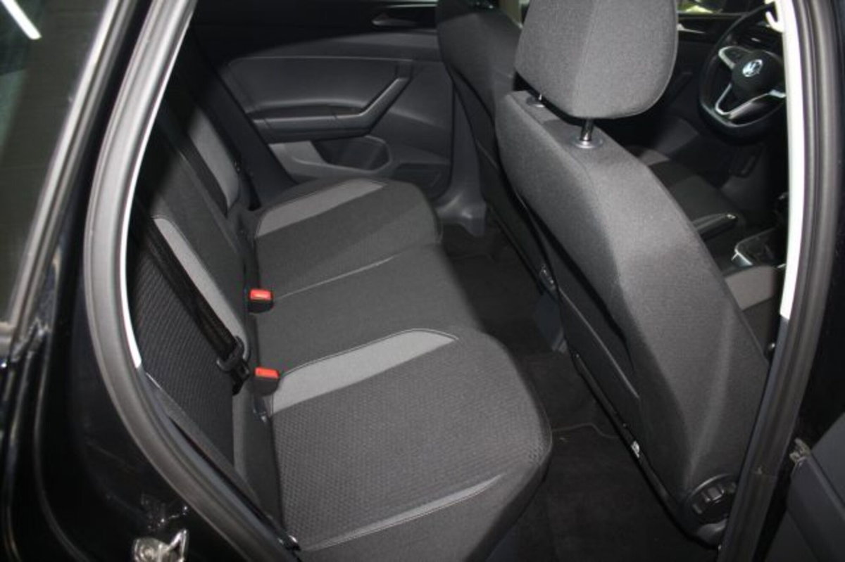 Volkswagen Polo 1.0 Life 80cv (8)