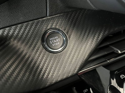 Peugeot 208 1.2 hybrid GT 145cv e-dcs 6 (20)