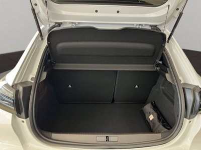 Peugeot 208 1.2 hybrid GT 145cv e-dcs 6 (6)