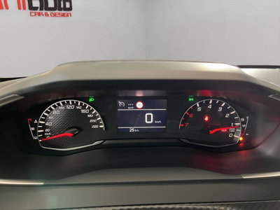 Peugeot 208 1.2 turbo Style 100cv (14)