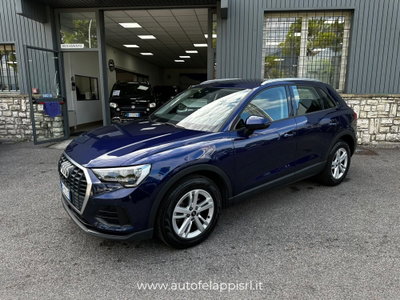 Audi Q3 35 TDI quattro S tronic Business (4)