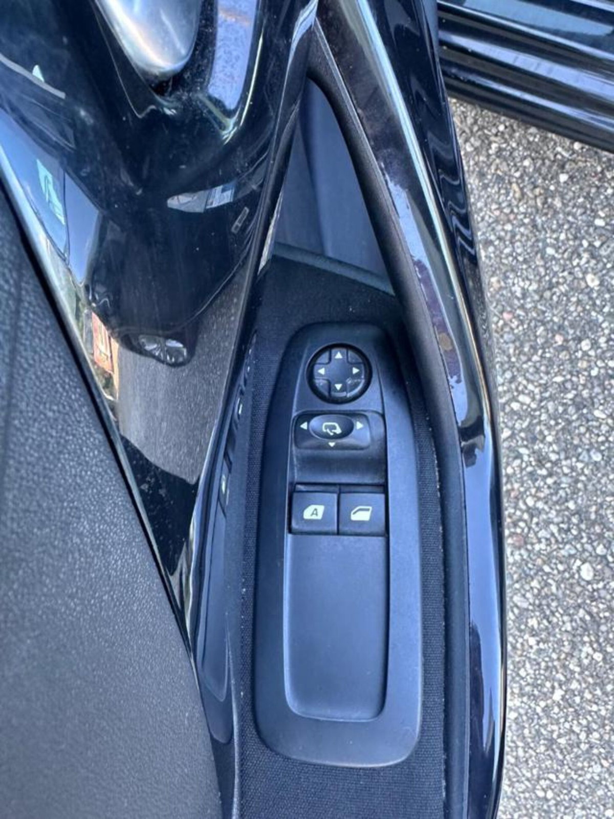 Peugeot 208 82 5 porte Allure (17)