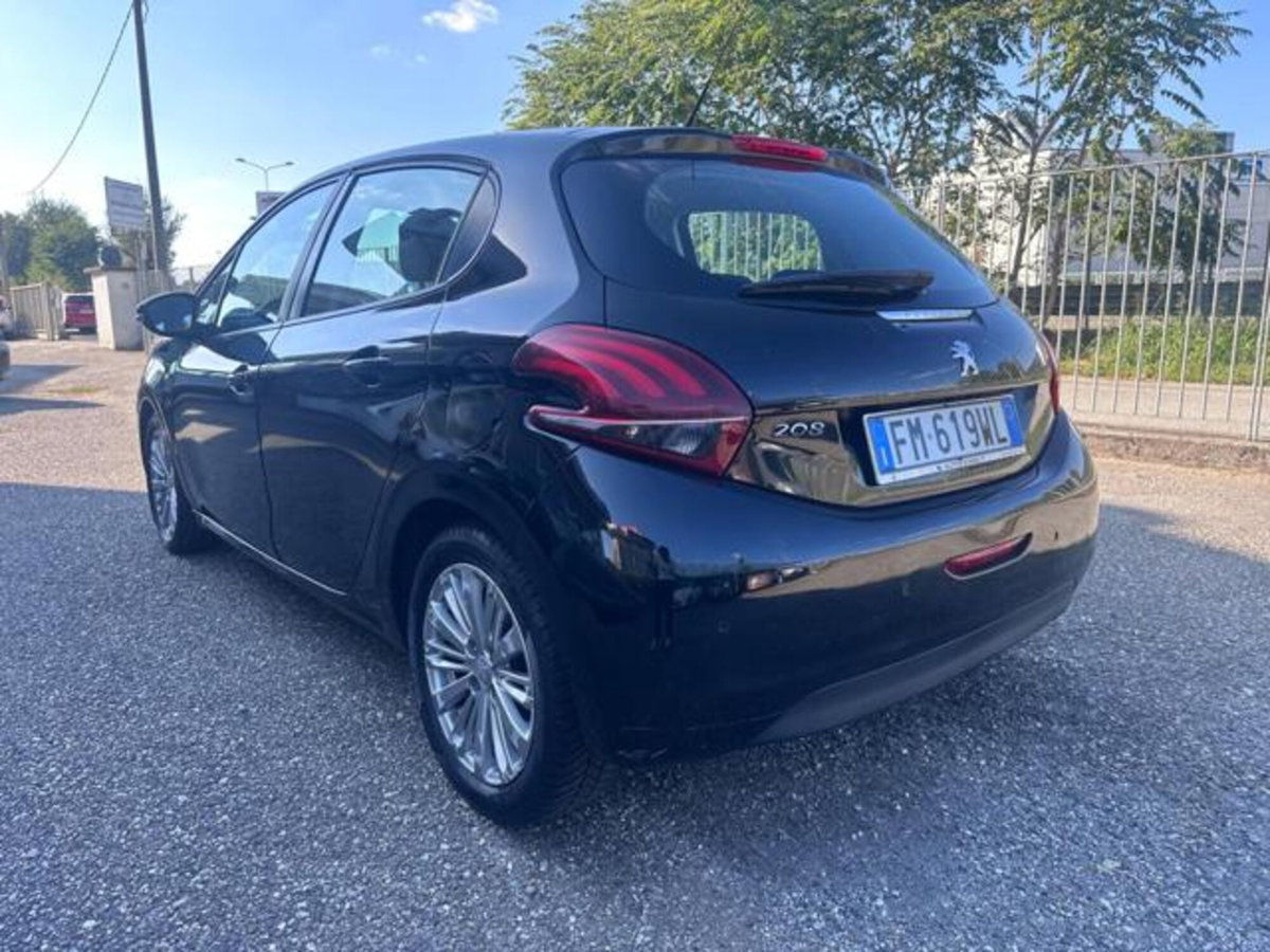 Peugeot 208 82 5 porte Allure (6)