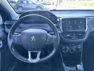 Peugeot 208 82 5 porte Allure (9)