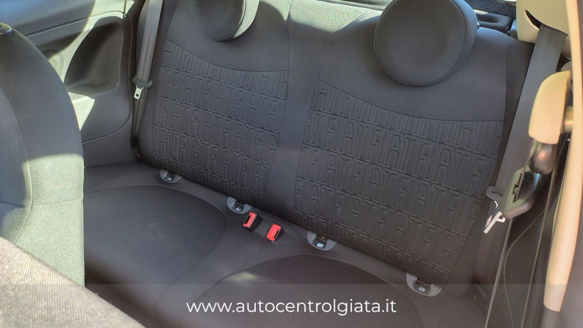 Fiat 500 1.0 Hybrid Club (13)