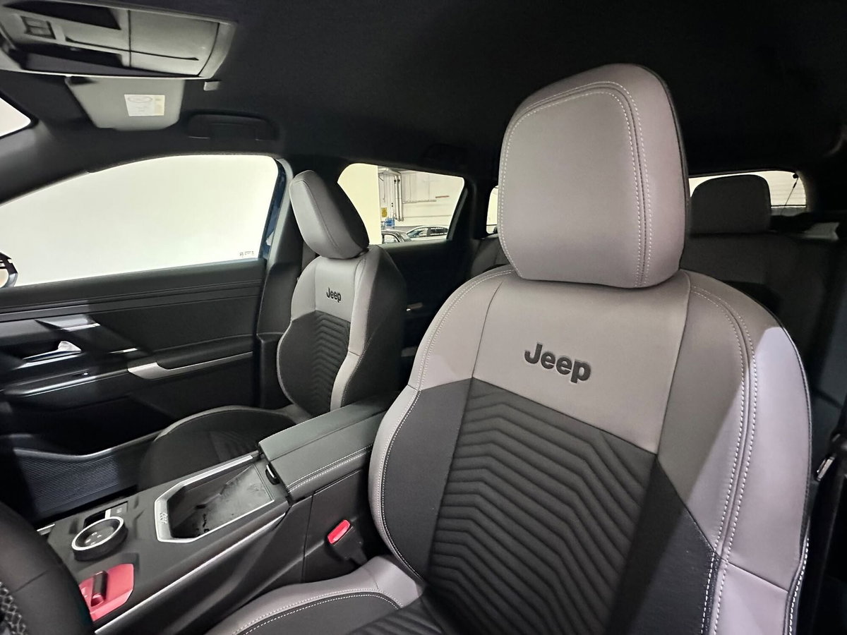Jeep Compass 1.2 turbo e-hybrid mhev First Edition fwd 145cv edct6 (15)