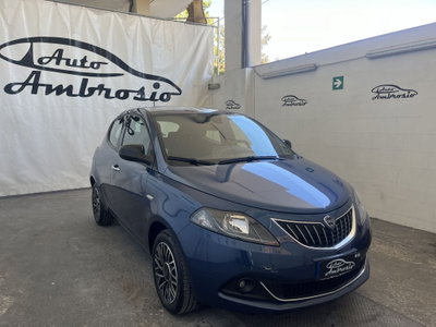 Lancia Ypsilon 1.2 69 CV 5 porte GPL Ecochic Alberta Ferretti (2)