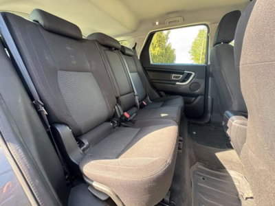 Land Rover Discovery Sport 2.0 TD4 150 CV SE (17)