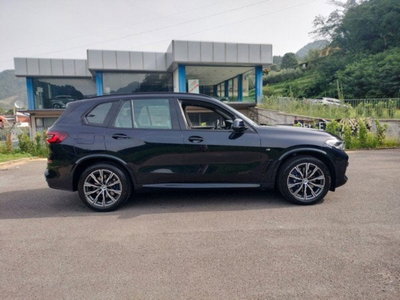 BMW X5 xdrive30d MSport auto (4)