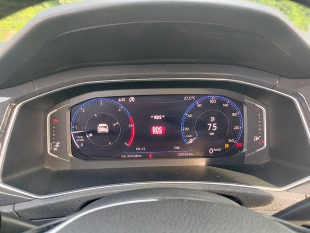 Volkswagen T-Roc 1.0 tsi Style 115cv (11)