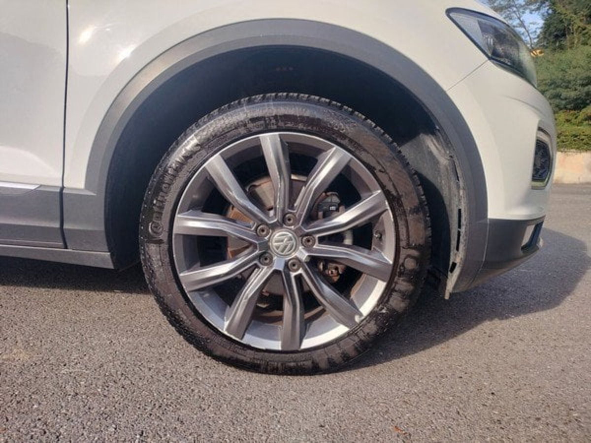 Volkswagen T-Roc 1.0 tsi Style 115cv (9)