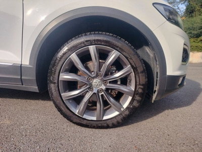 Volkswagen T-Roc 1.0 tsi Style 115cv (9)