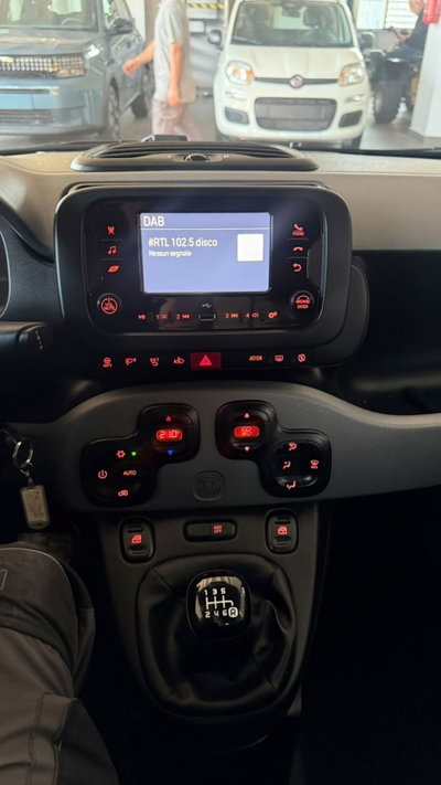 Fiat Panda 1.0 FireFly S&S Hybrid City Cross (17)