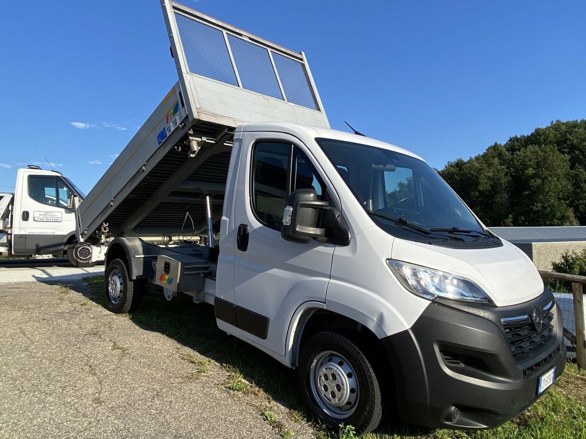 Opel Movano Cabinato Heavy 35 c.fisso L2 2.2 diesel 140cv S&S (5)