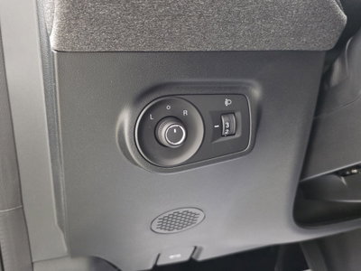 Mg ZS EV Luxury Standard Range (12)