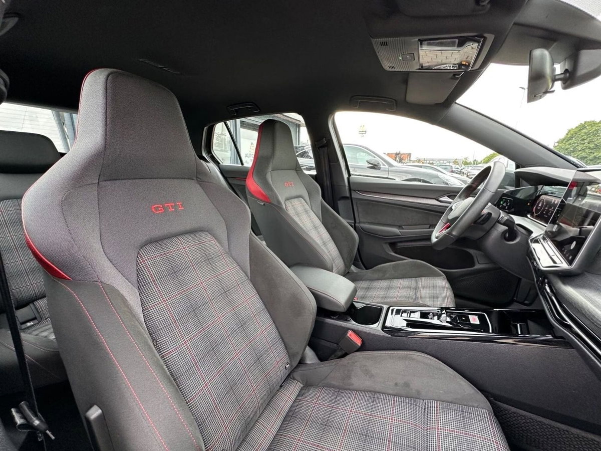 Volkswagen Golf GTI Clubsport 2.0 TSI DSG 5p. BlueMotion Technology (15)