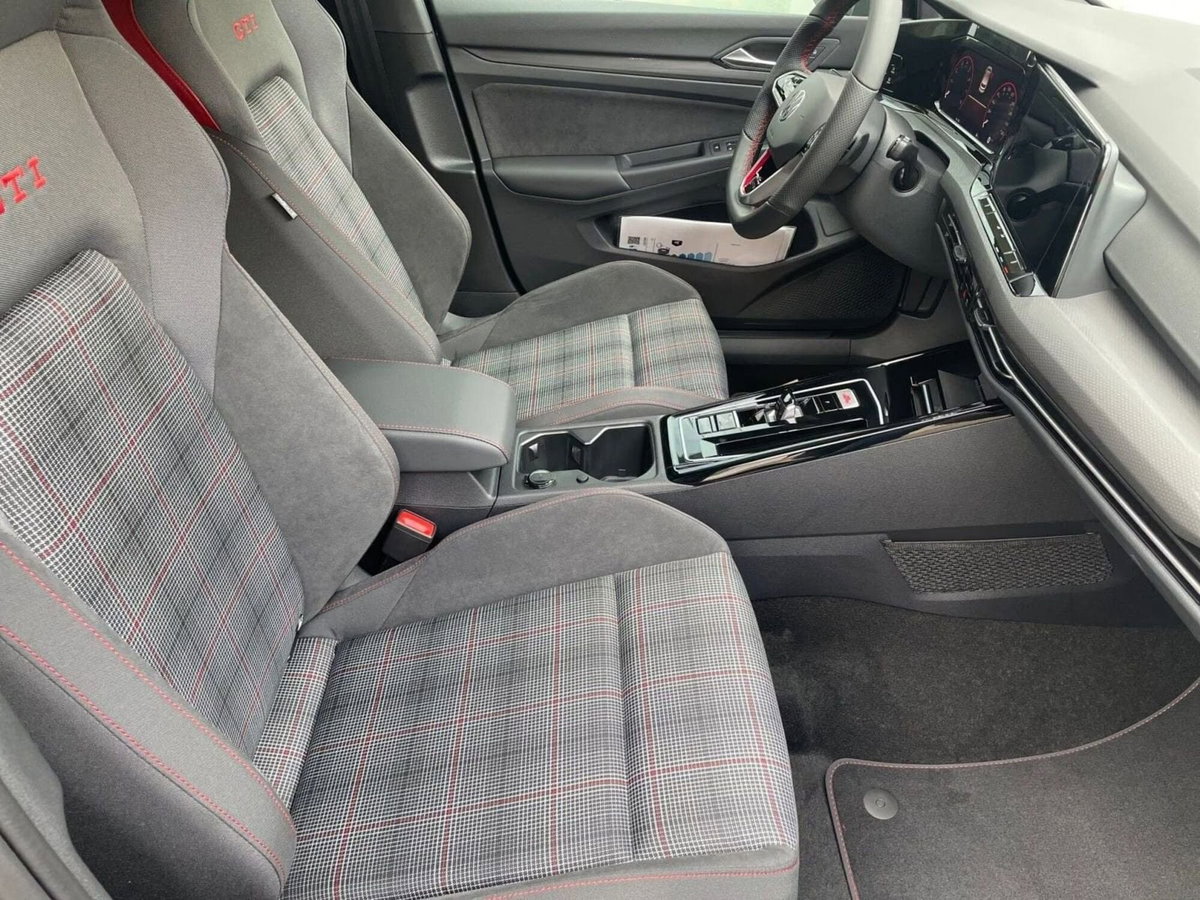 Volkswagen Golf GTI Clubsport 2.0 TSI DSG 5p. BlueMotion Technology (10)