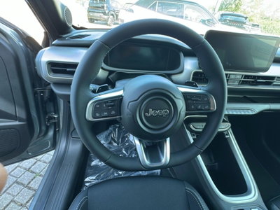 Jeep Avenger 1.2 turbo e-hybrid mhev Summit fwd 110cv edct6 (14)