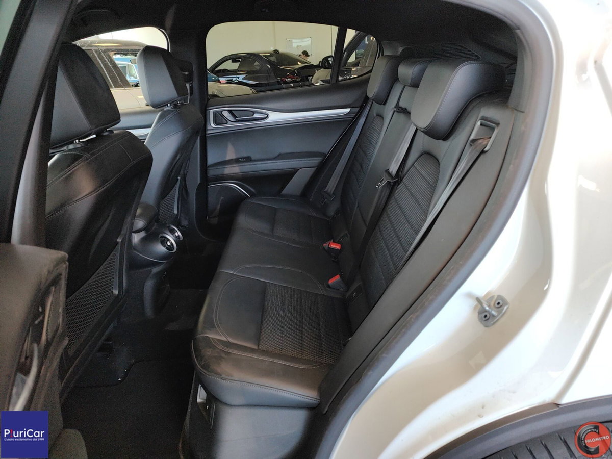 Alfa Romeo Stelvio Stelvio 2.2 Turbodiesel 160 CV AT8 RWD Business (7)