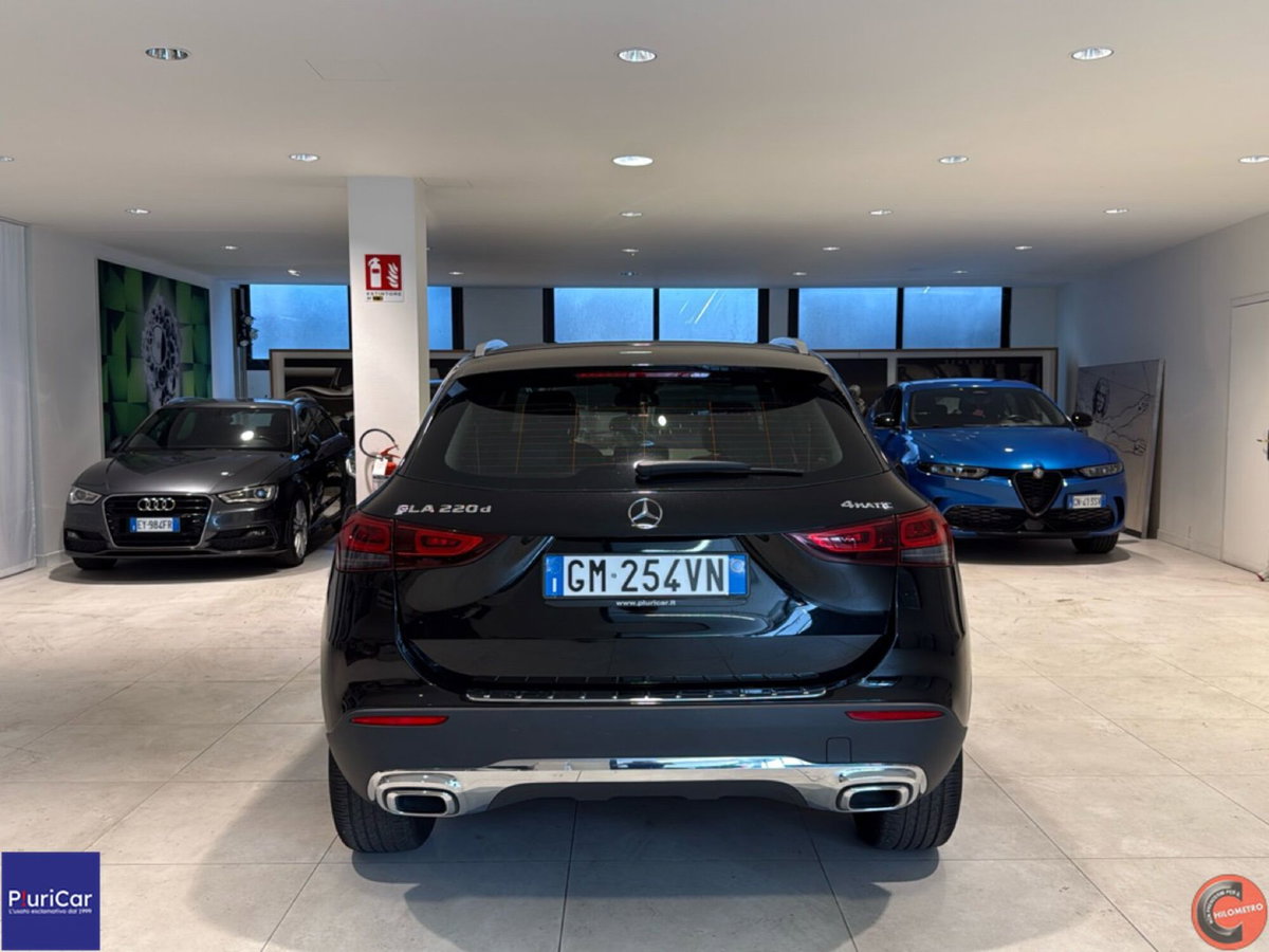 Mercedes-Benz GLA SUV 220 d Automatic 4Matic Sport (16)