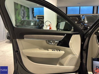 Volvo V90 2.0 b4 Plus Bright auto (18)