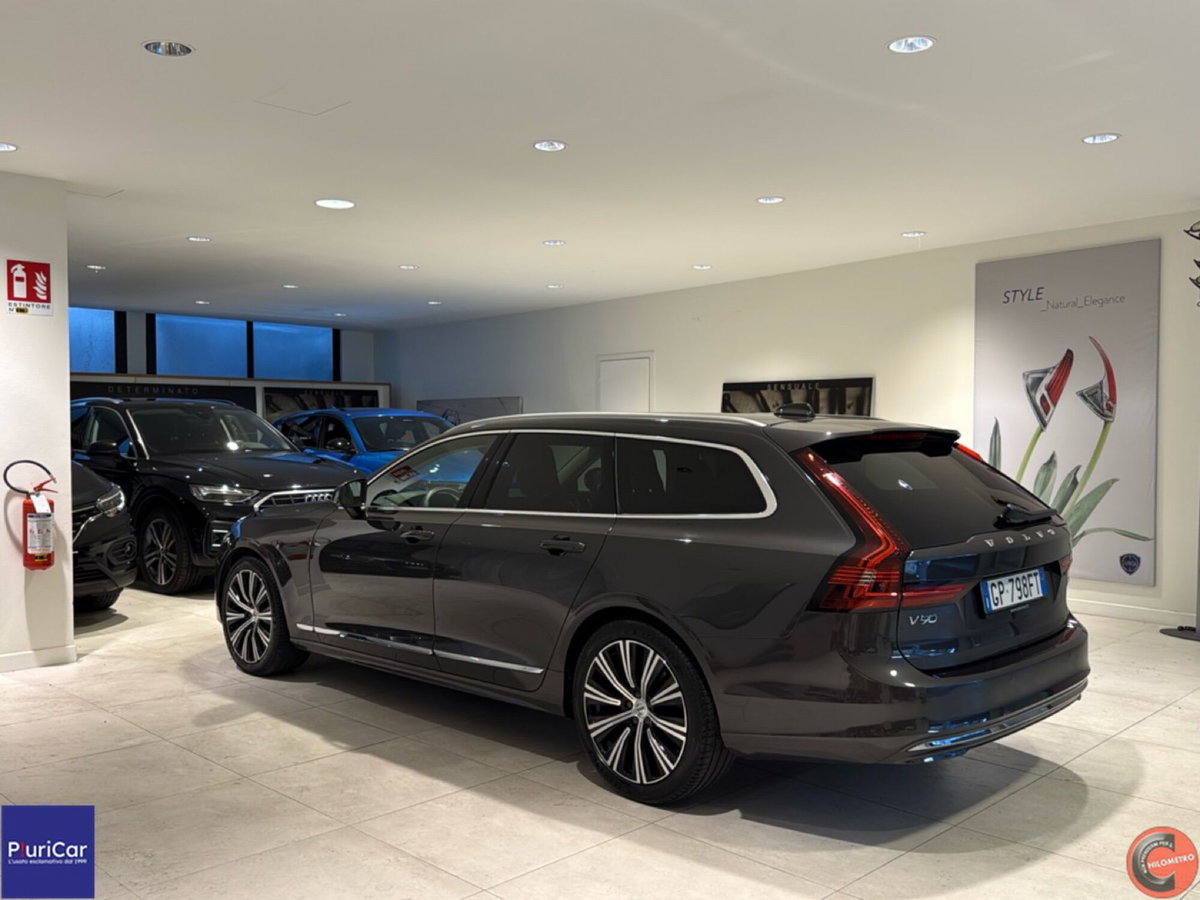 Volvo V90 2.0 b4 Plus Bright auto (6)