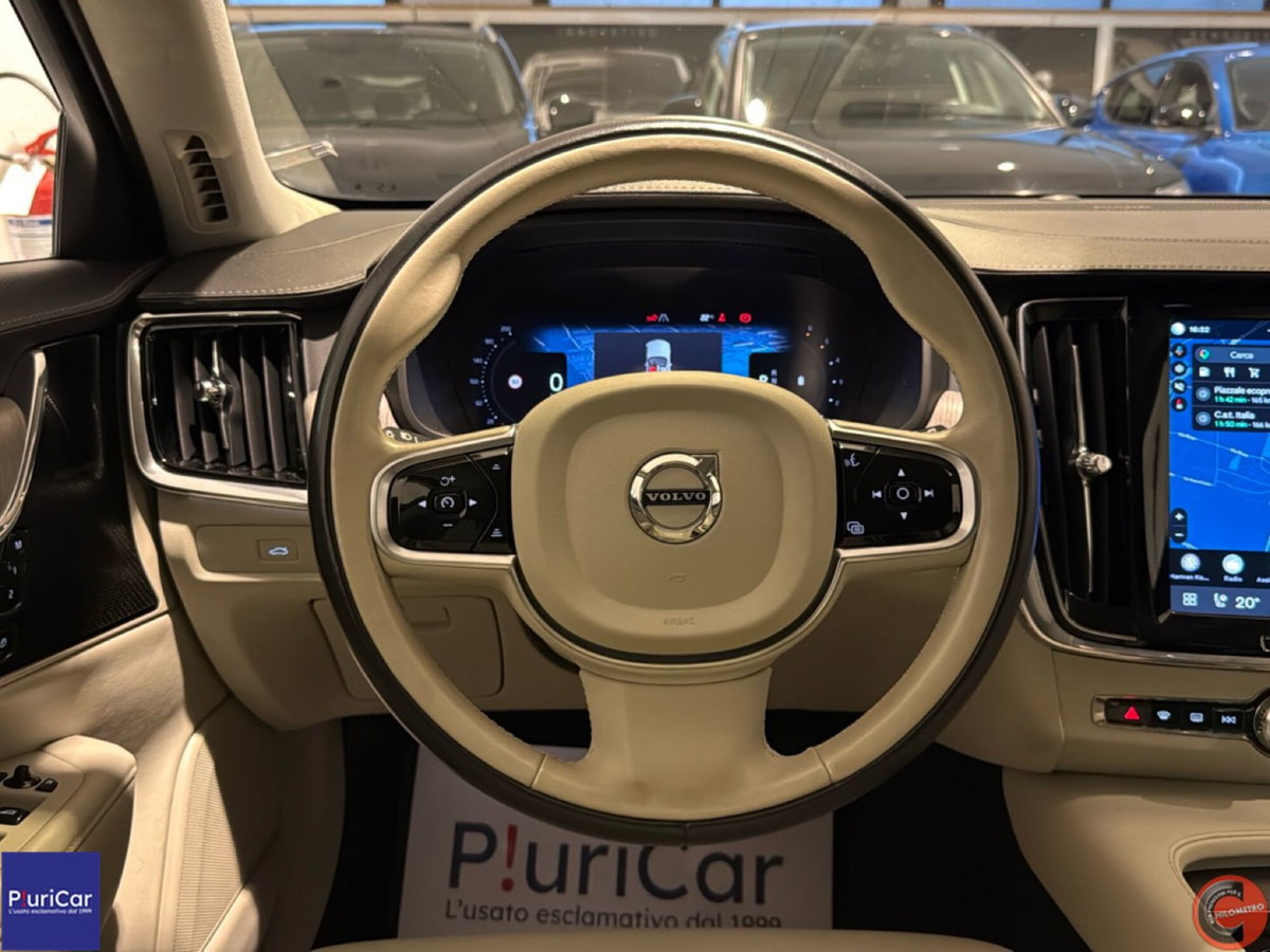 Volvo V90 2.0 b4 Plus Bright auto (9)