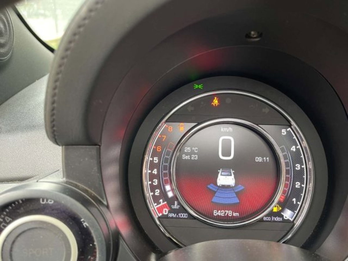 Abarth 595 Cabrio 595 C 1.4 Turbo T-Jet 160 CV Turismo (13)