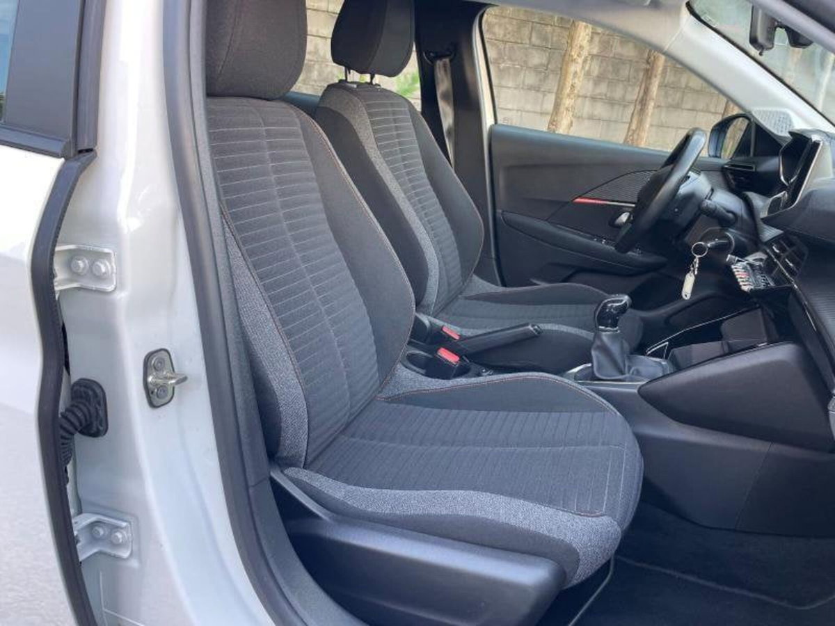 Peugeot 208 PureTech 75 Stop&Start 5 porte Active (14)