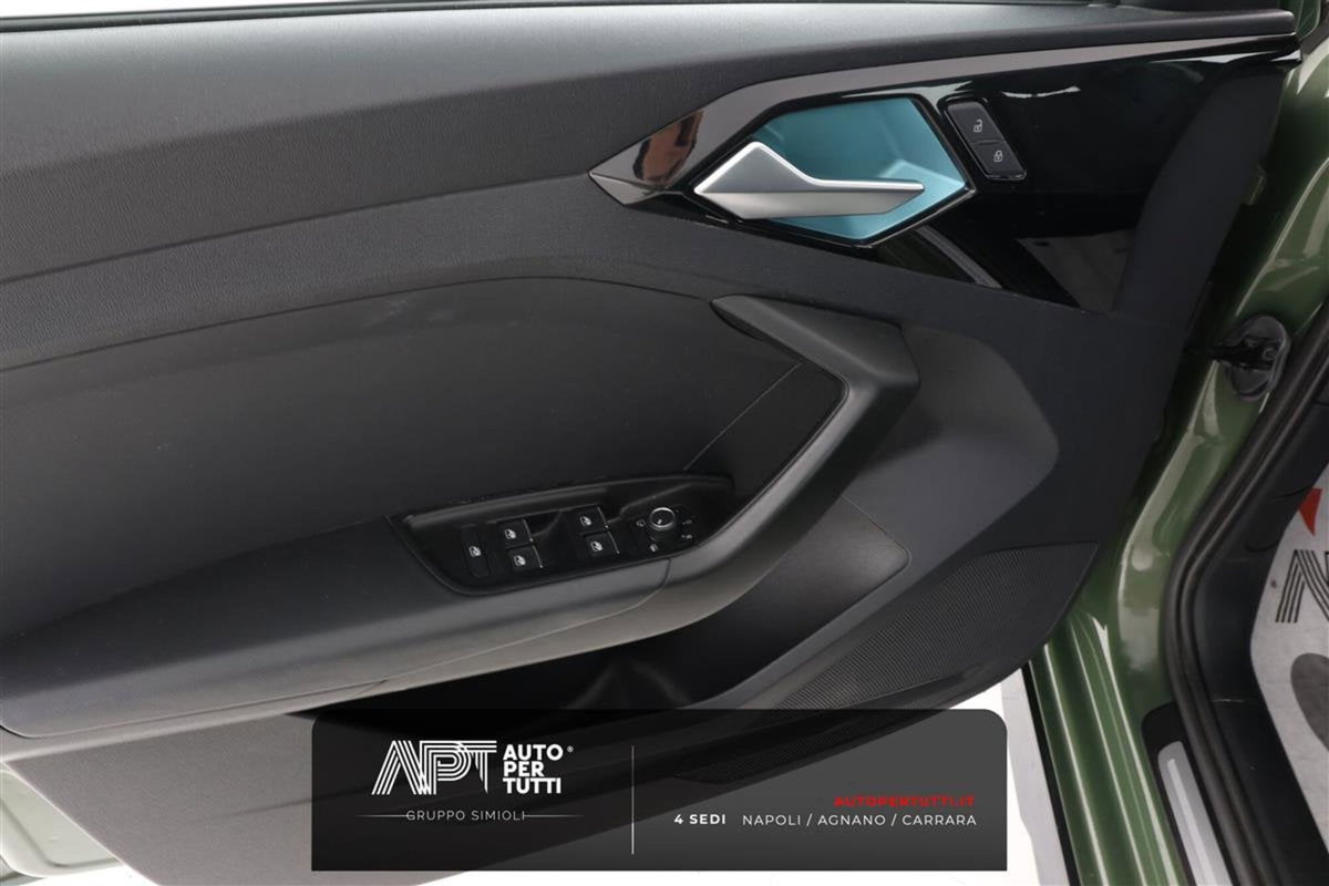 Audi A1 allstreet allstreet 35 TFSI S tronic Identity Contrast (11)
