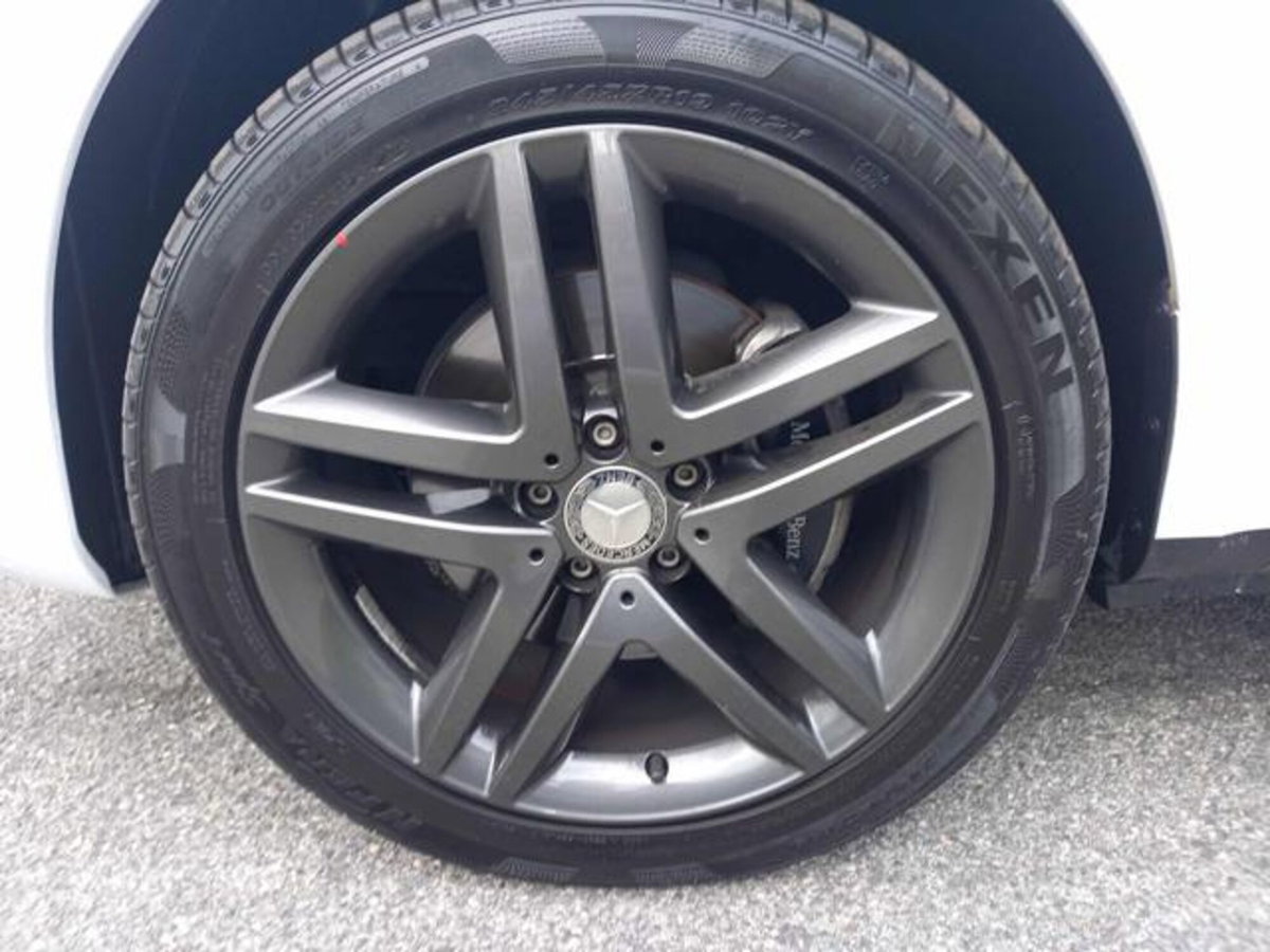 Mercedes-Benz Classe V 250 d Automatic 4Matic Executive Compact (18)
