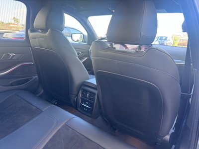 BMW Serie 3 320d 48V Msport (18)
