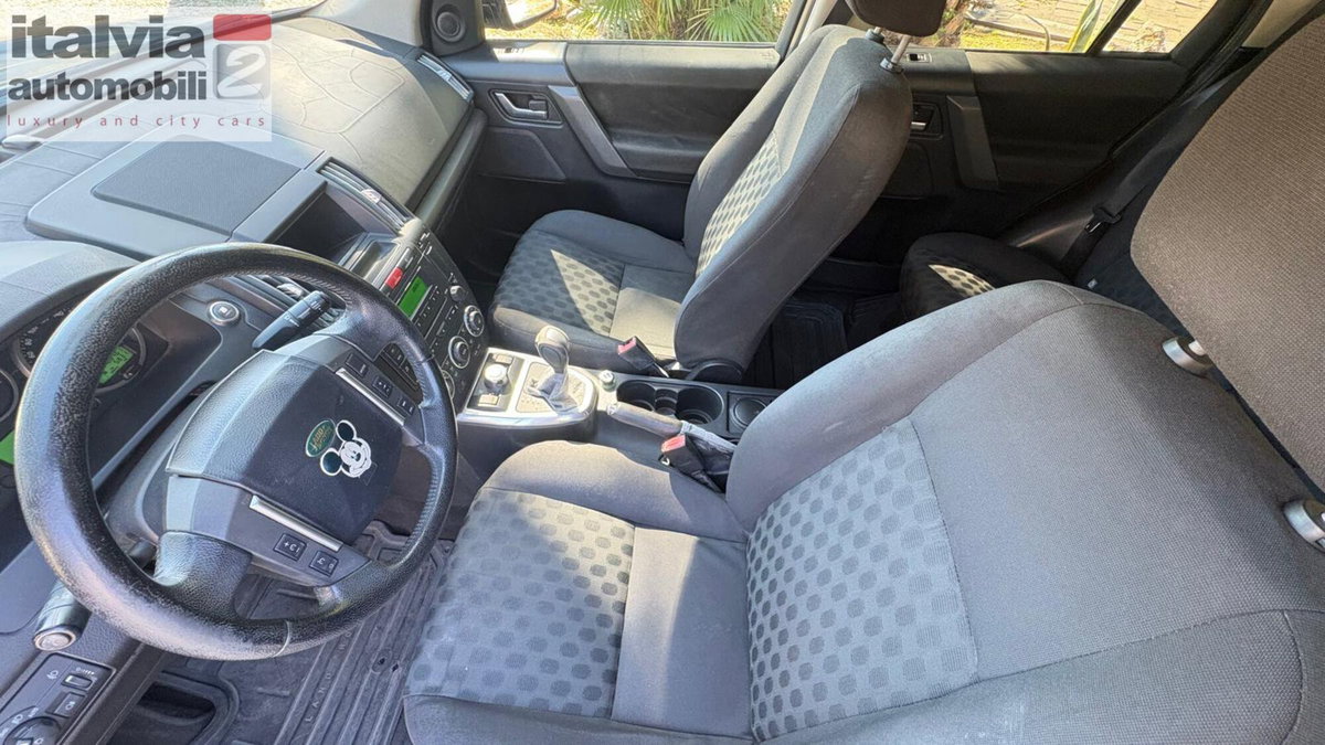 Land Rover Freelander 2.2 TD4 S.W. E (10)
