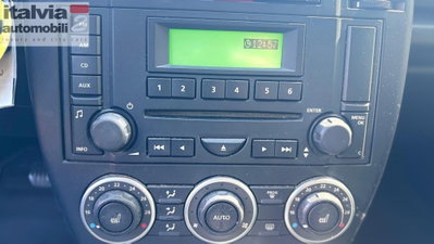 Land Rover Freelander 2.2 TD4 S.W. E (12)