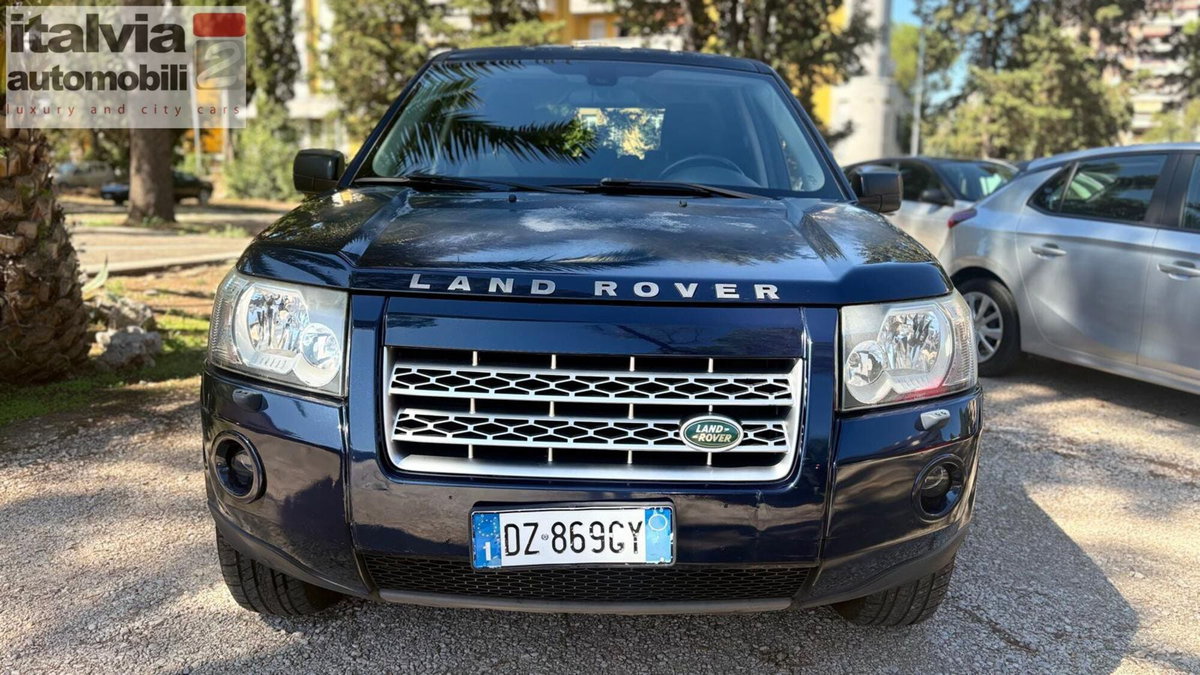 Land Rover Freelander 2.2 TD4 S.W. E (4)