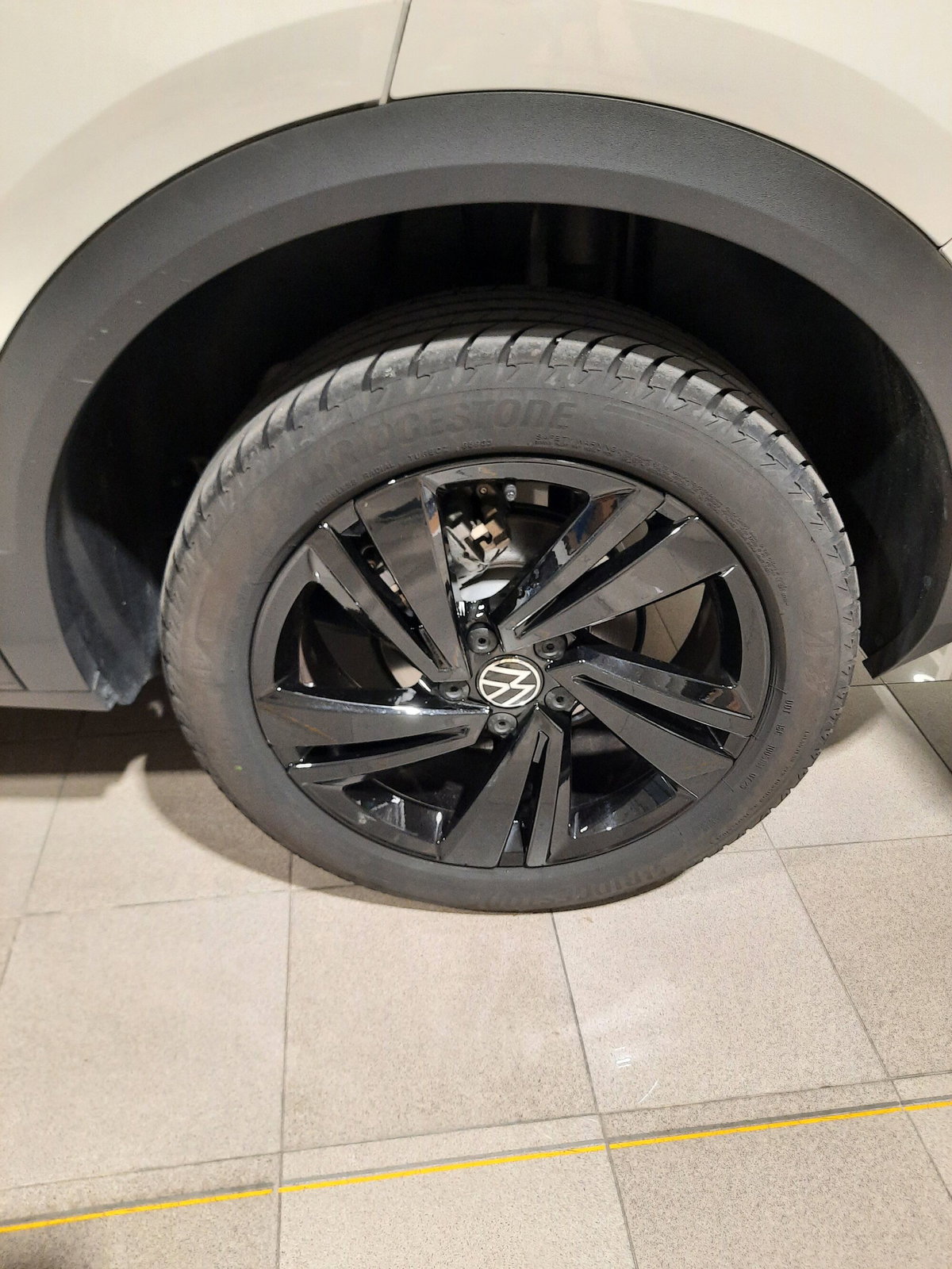 Volkswagen T-Roc 1.0 tsi Sport 115cv (7)