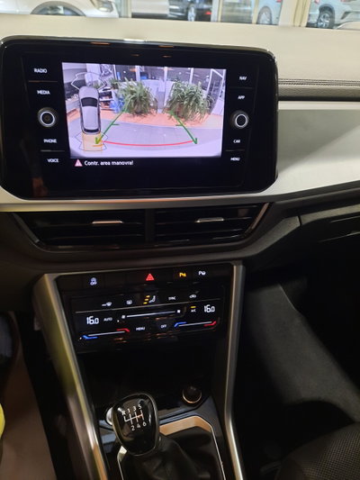 Volkswagen T-Roc 1.0 tsi Sport 115cv (8)